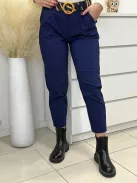 Extra rugalmas anyagú, magas, gumis derekú, kényelmes, csinos, zsebes nadrág övvel. (S-XL méretre ajánljuk.)