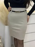 Elegáns szoknya övvel