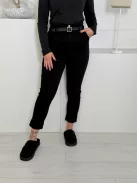 Extra magas derekú, mom fit farmer övvel