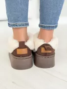 Velúr hatású bokacsizma
