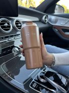 Rozsdamentes acél termosz, levehető akasztóval. 600 ml.