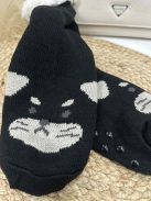 Pihe-puha bundás, csúszásgátlós, belebújós, mintás, kötött, zokni mamusz. (35-38 és 38-41-es méretekben.)