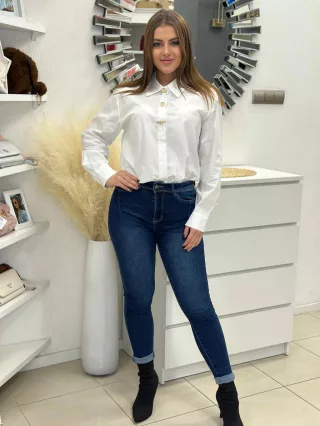 Magas derekú, skinny farmer