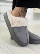 Bundás utcai papucs